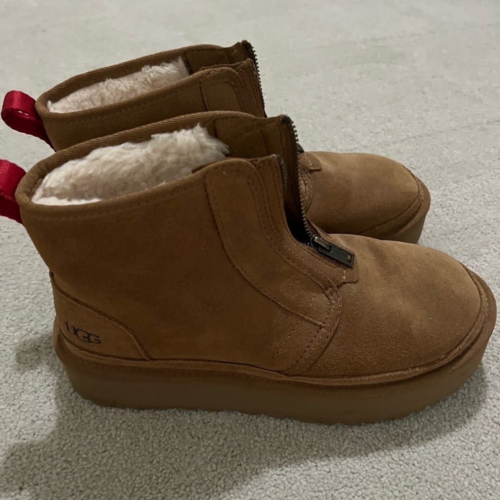 Ugg Platform Boots size 10